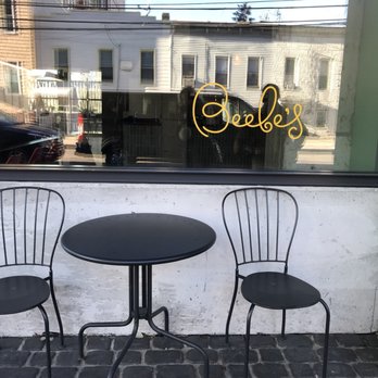 Beebe's - Pizza Near Me - Long Island City, New York