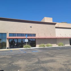 San Ysidro Health - El Cajon - Front entrance to SYHC: City Heights
