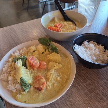 Crying Tiger Thai Bistro & Bar - Crab curry, July 2026 - Thai Near Me - Eastvale, California Crying Tiger Thai Bistro & Bar - Crab curry, July 2026 - Thai Near Me - Eastvale, California