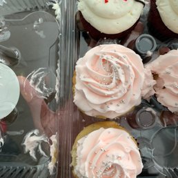Red velvet and vanilla