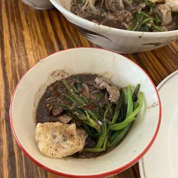 Zen Yai Thai Restaurant - Combination Boat Noodle - Thai Near Me - San Francisco, California Zen Yai Thai Restaurant - Combination Boat Noodle - Thai Near Me - San Francisco, California