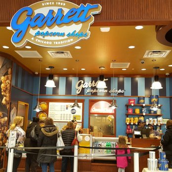 Garrett Popcorn Shops - 2017-03-04. Garrett's Popcorn at Twelve Oakes Mall. - Popcorn Shops Near Me - Novi, Michigan Garrett Popcorn Shops - 2017-03-04. Garrett's Popcorn at Twelve Oakes Mall. - Popcorn Shops Near Me - Novi, Michigan