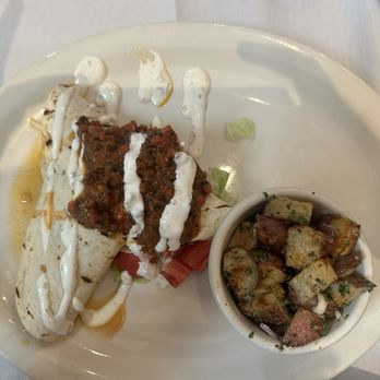 McEwen's Memphis - Mcewen's Fish Tacos Sandwich Lunch and roasted potato salad - Southern Near Me - Memphis, Tennessee
