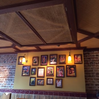 Hoppers - Inside decor - Sri Lankan Near Me - Soho, XGL Hoppers - Inside decor - Sri Lankan Near Me - Soho, XGL