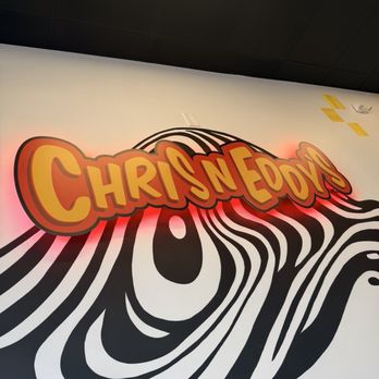 Chris N Eddy's - Burgers Near Me - Van Nuys, California