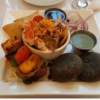 Cinnamon Indian Cuisine & Bar - Maharani Platte - Indian Near Me - Calgary, Alberta