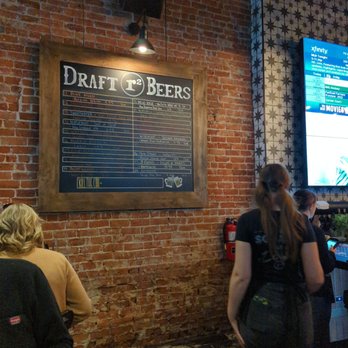 Square Roots - Gastropubs Near Me - Crown Point, Indiana