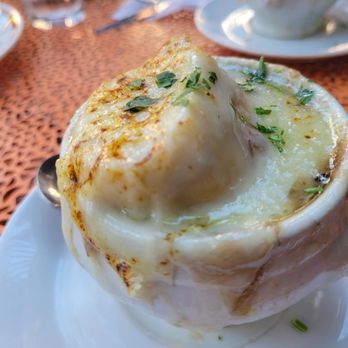 A La Folie Café - Soupe à l'Oignon Gratinée - French Near Me - Miami Beach, Florida A La Folie Café - Soupe à l'Oignon Gratinée - French Near Me - Miami Beach, Florida
