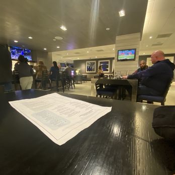 FLOE Restaurant - Interior - Lounges Near Me - Irvine, California FLOE Restaurant - Interior - Lounges Near Me - Irvine, California