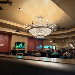 Pearly Baker's Alehouse - Inside of the dining area
