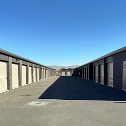 Public Storage