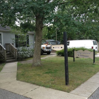 Edgewood Village Homes - cute little office. - Mobile Home Dealers Near Me - Rio Grande, New Jersey Edgewood Village Homes - cute little office. - Mobile Home Dealers Near Me - Rio Grande, New Jersey