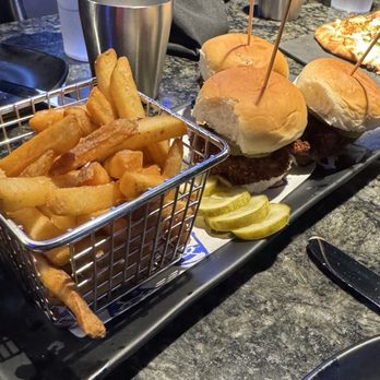 Topgolf - Golf Near Me - Canton, Massachusetts