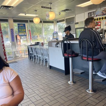 Waffle House - Breakfast & Brunch Near Me - Pensacola, Florida Waffle House - Breakfast & Brunch Near Me - Pensacola, Florida