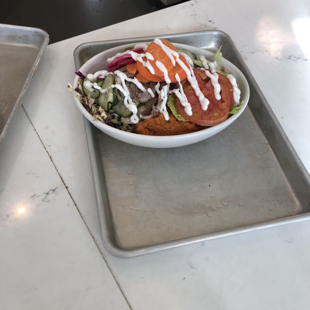 Chicken with half salad half rice and unlimited toppings Chicken with half salad half rice and unlimited toppings