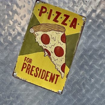 Lucino's Pizza - Pizza Near Me - Las Vegas, Nevada