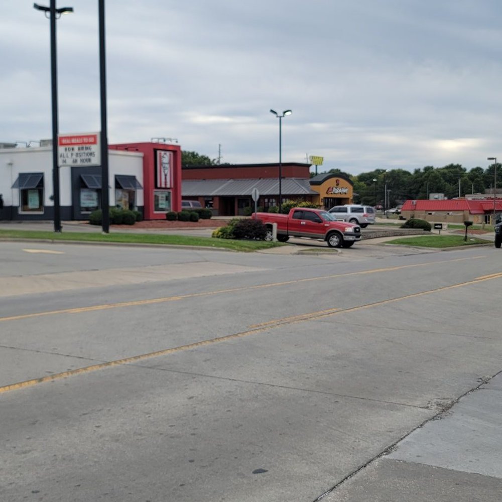 Food choice is close by right across from the QuikTrip Contrary to the sign though buffet still not back post covid Food choice is close by right across from the QuikTrip Contrary to the sign though buffet still not back post covid