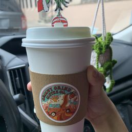 Groovin' and grinchin' (peppermint matcha)