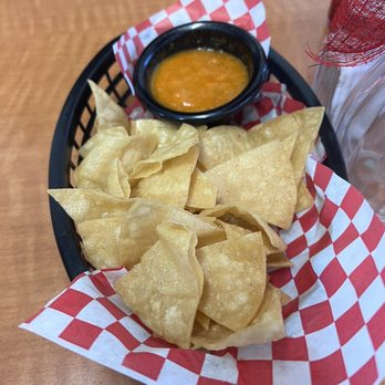 El Tostaco Regio - Freshly made chips and salsa - Burgers Near Me - Pasadena, Texas El Tostaco Regio - Freshly made chips and salsa - Burgers Near Me - Pasadena, Texas