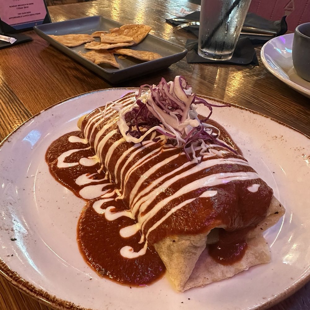 iTzcali Tapas and Tequila - Burrito - Beer Bar Near Me - Wichita, Kansas