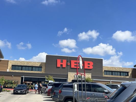 H-E-B by null