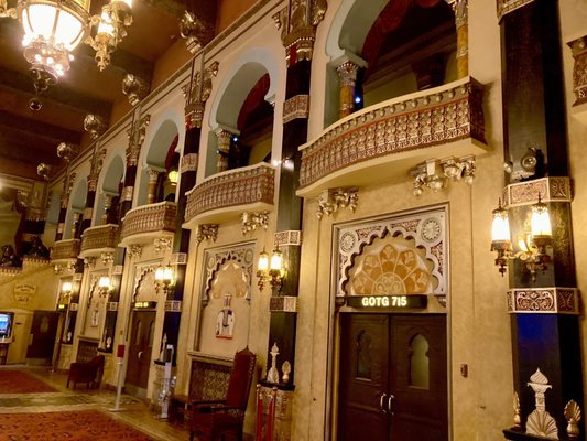 The Oriental Theatre | Milwaukee Film Historic Cinemas by null