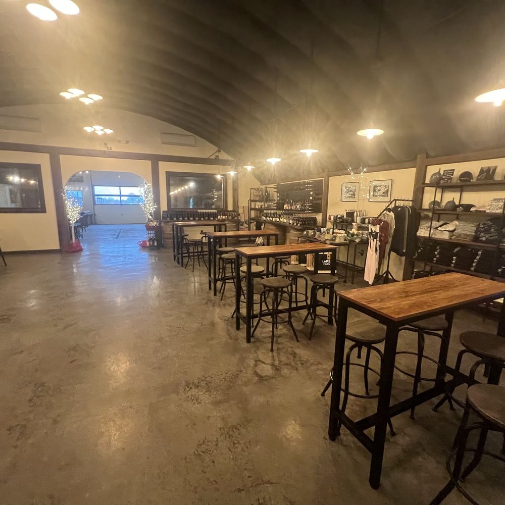 Tabora Farm & Winery - Bakeries Near Me - Dundee, New York