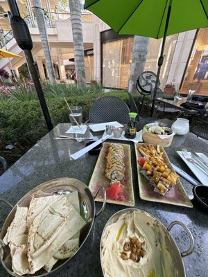 Sawa Restaurant & Lounge by null
