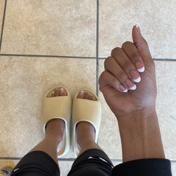 French mani.