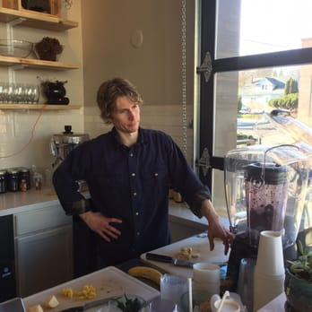 Wellness Tree - Dr love making an acai bowl with so much passion! - Chiropractors Near Me - Spokane, Washington