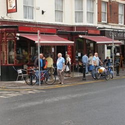 Churchills Bar
