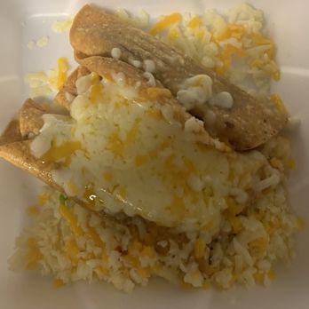Antonio's Mex-Express - 3 shredded beef taquito ( I ordered chicken) - Breakfast & Brunch Near Me - Clovis, California