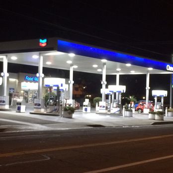 Chevron - Newly renovated. New Wayne Ovations 2 that allow you to use Apple Pay, Samsung pay or any mobile app at the pump! - Gas Stations Near Me - Burbank, California Chevron - Newly renovated. New Wayne Ovations 2 that allow you to use Apple Pay, Samsung pay or any mobile app at the pump! - Gas Stations Near Me - Burbank, California