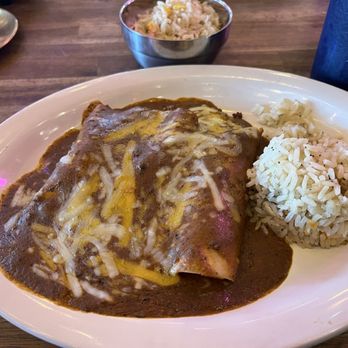 Cenas Kitchen - GROUND BEEF ENCHILADAS - Tex-Mex Near Me - Houston, Texas Cenas Kitchen - GROUND BEEF ENCHILADAS - Tex-Mex Near Me - Houston, Texas