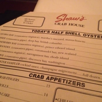 Shaw's Crab House - fresh oysters! - Seafood Near Me - Chicago, Illinois Shaw's Crab House - fresh oysters! - Seafood Near Me - Chicago, Illinois