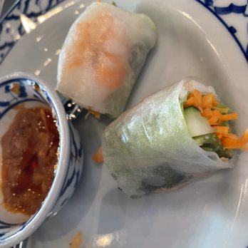 Pineapple Thai - spring rolls - Thai Near Me - Cupertino, California Pineapple Thai - spring rolls - Thai Near Me - Cupertino, California
