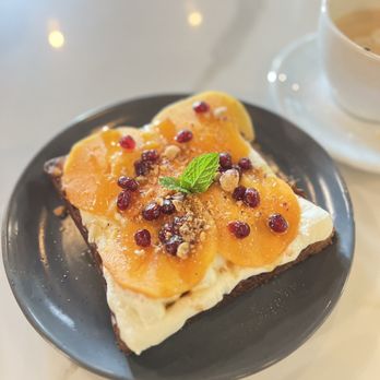 Republik Coffee - Ricotta & persimmon toast - Coffee & Tea Near Me - Pasadena, California Republik Coffee - Ricotta & persimmon toast - Coffee & Tea Near Me - Pasadena, California