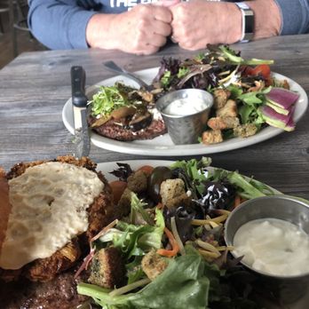 Eclectic Bar and Grill - Burgers Near Me - Silverthorne, Colorado Eclectic Bar and Grill - Burgers Near Me - Silverthorne, Colorado