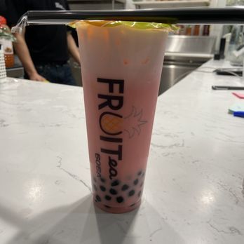 Fruitea Boba - Strawberry latte - Caterers Near Me - Orange, California