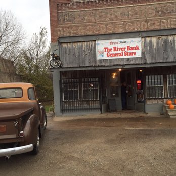 The River Bank General Store - Cleanest little store that meets my needs. Friendliest people in Byars! - Convenience Stores Near Me - Byars, Oklahoma