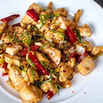 Dinner Factory Canada - Cashew Chicken Stirfry made with fresh herbs and veggies...we do all the shopping, chopping and cleanup - Do-It-Yourself Food Near Me - St. Albert, Alberta Dinner Factory Canada - Cashew Chicken Stirfry made with fresh herbs and veggies...we do all the shopping, chopping and cleanup - Do-It-Yourself Food Near Me - St. Albert, Alberta