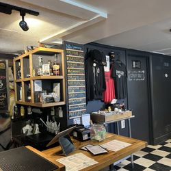 Hogwaller Brewing