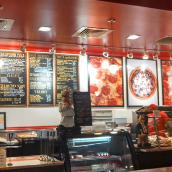 Colonna's Pizza - Interior - Pizza Near Me - Parker, Colorado