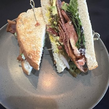 Spade And Spatula - BLT - Gastropubs Near Me - Blue Jay, California