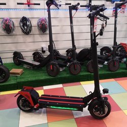 Antonio Luis Mendez Jimenez - Talle de reparación de patinetes eléctricos en Badalona