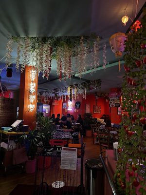 Night + Market Sahm by null