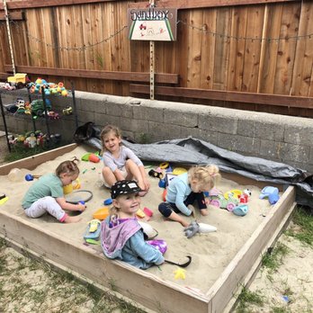 Michelle's Backyard Preschool & Daycare - Child Care & Day Care Near Me - Redondo Beach, California