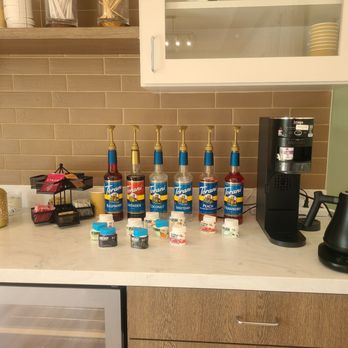 The AromaRoom - Refreshment bar - Medical Spas Near Me - Carmel, Indiana