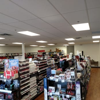 Armstrong McCall - Cosmetics & Beauty Supply Near Me - Austin, Texas