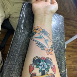 American traditional letter tattoo American traditional letter tattoo